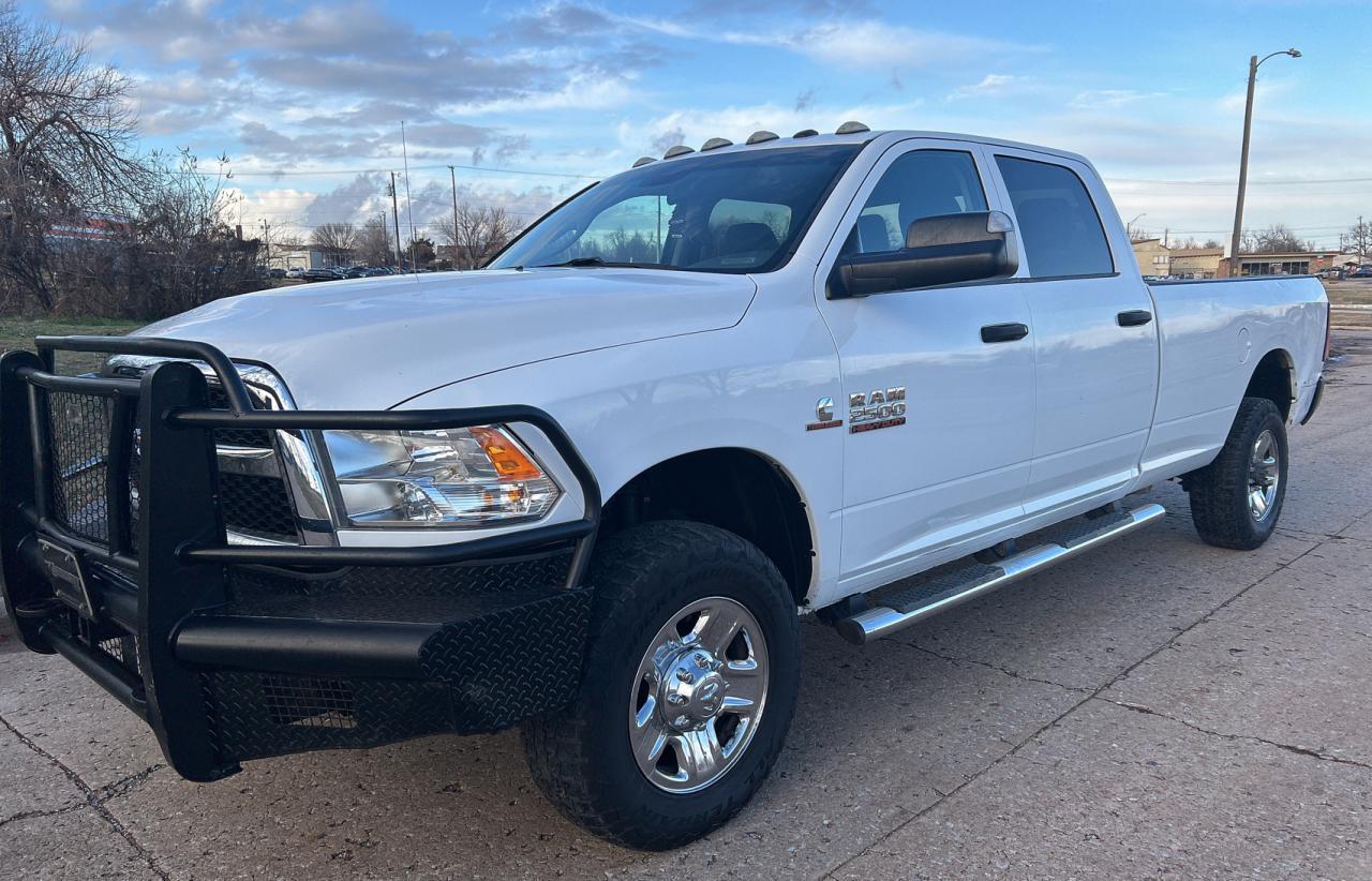 Image 2 of 2017 RAM 2500 ST 2017 with VIN 3C6UR5HL9HG752801