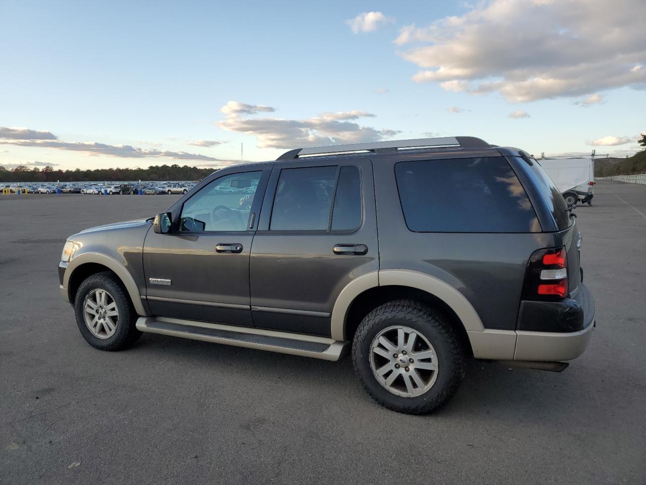 Image 2 of 2007 FORD EXPLORER EDDIE BAUER 2007 with VIN 1FMEU74E87UB58433