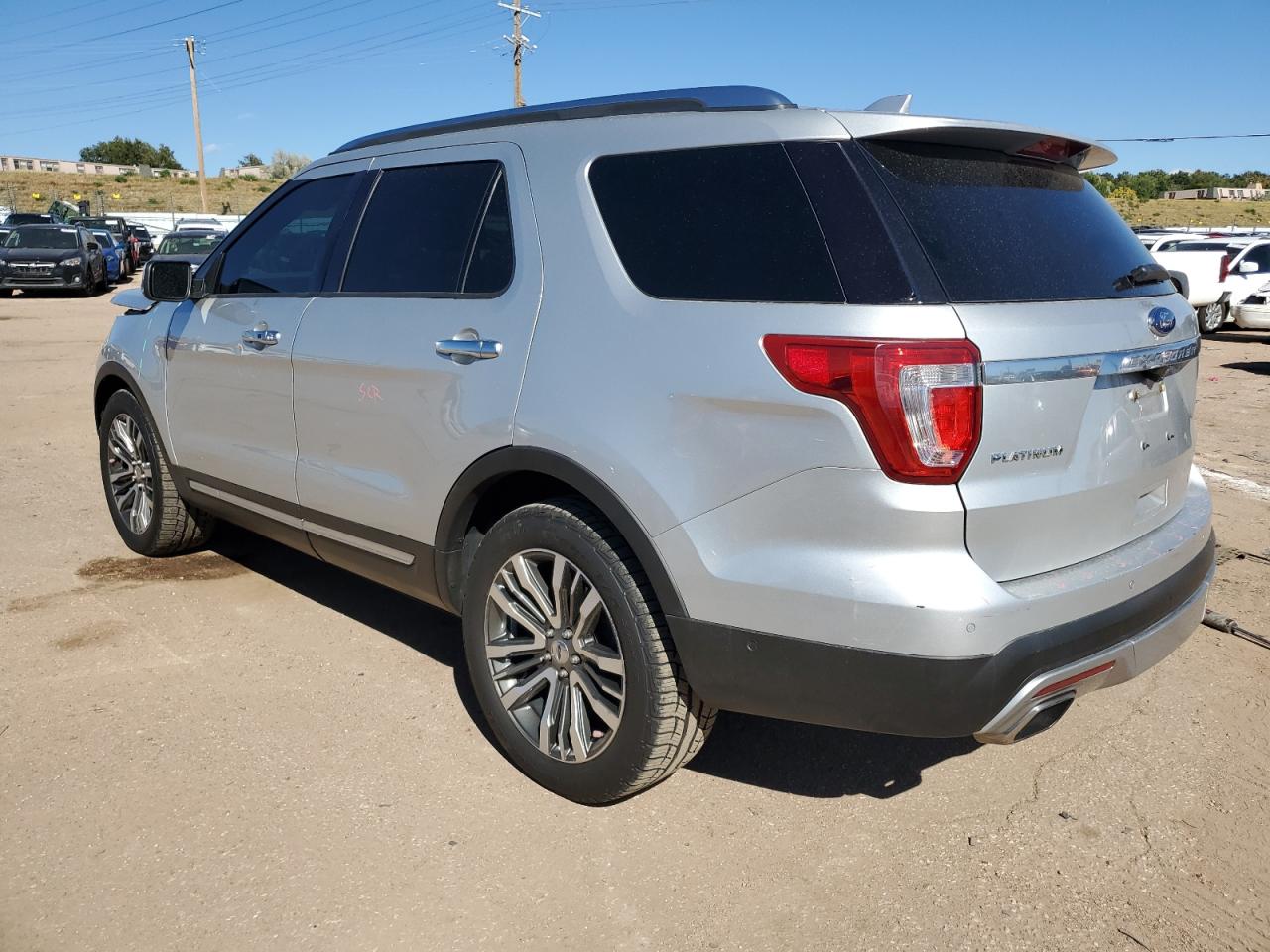 Image 2 of 2016 FORD EXPLORER PLATINUM 2016 with VIN 1FM5K8HT3GGC86565