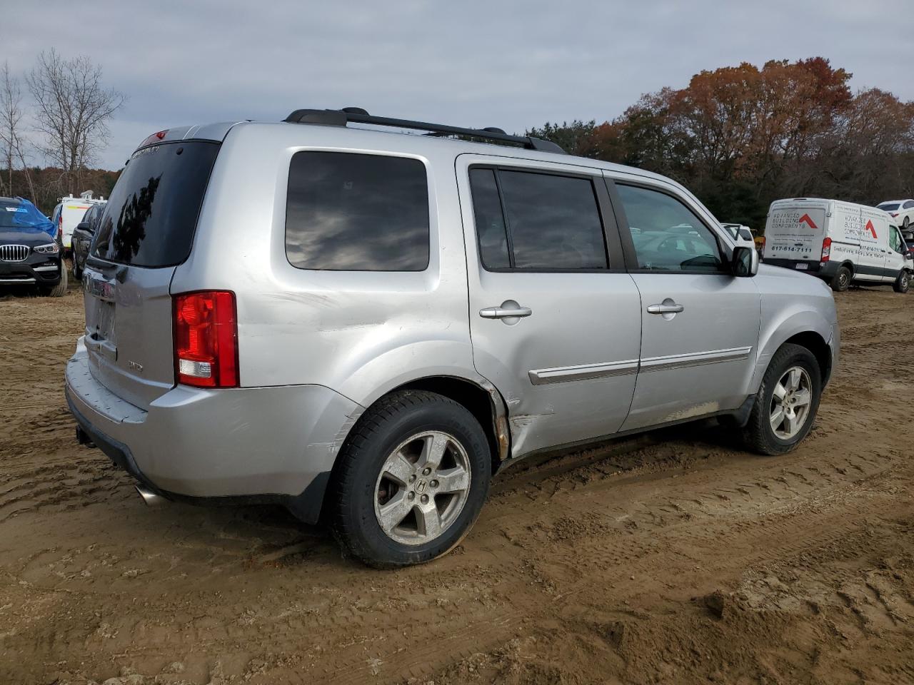 Image 3 of 2010 HONDA PILOT EXL 2010 with VIN 5FNYF4H54AB034907