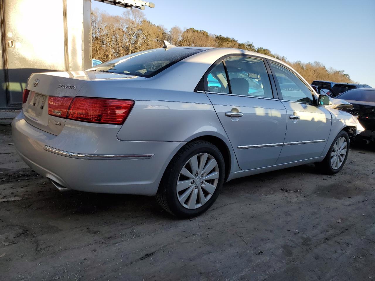 Obraz 3 z 2010 HYUNDAI SONATA SE 2010 z VIN 5NPEU4AF0AH626706