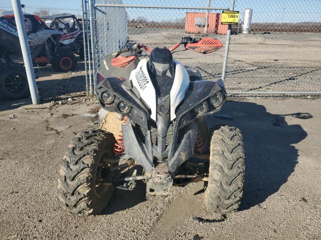 Image 2 of 2016 CAN-AM RENEGADE X XC 850 2016 with VIN 3JBMXAU21GJ000065