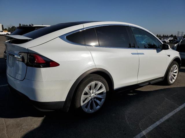 Изображение 3 2020 TESLA MODEL X  2020 с VIN 5YJXCBE24LF304322