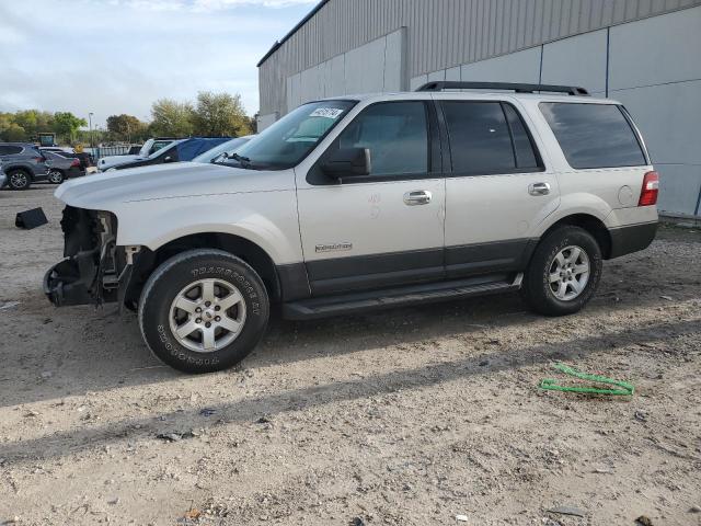 Image 1 of 2007 FORD EXPEDITION XLT 2007 with VIN 1FMFU15577LA48172