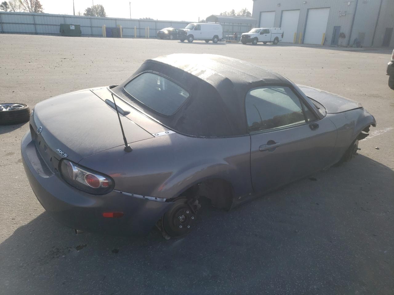 Image 3 of 2008 MAZDA MX-5 MIATA  2008 with VIN JM1NC25F180141614