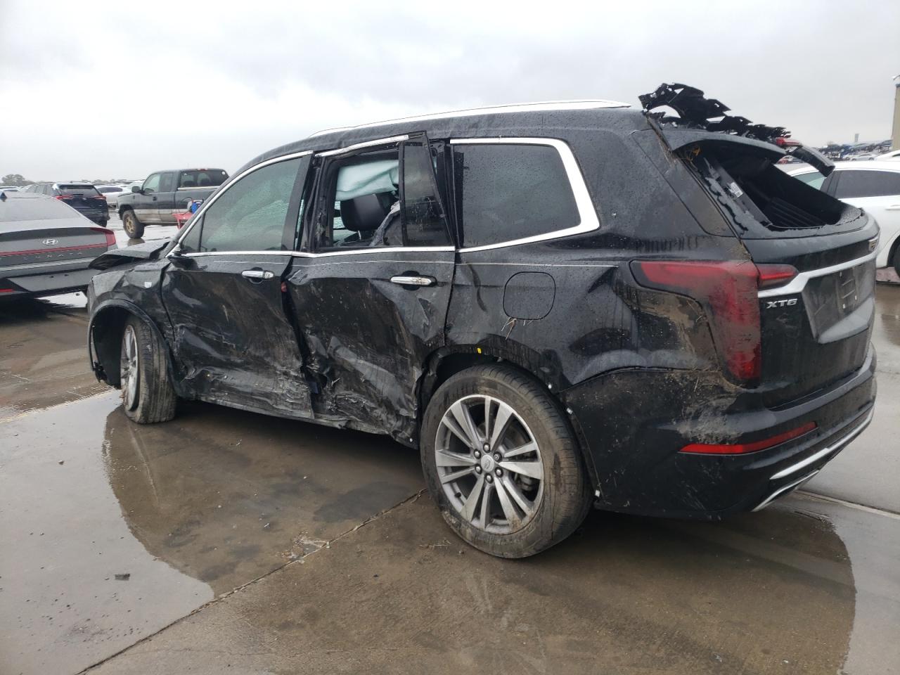 Obraz 2 z 2020 CADILLAC XT6 PREMIUM LUXURY 2020 z VIN 1GYKPCRS8LZ233550