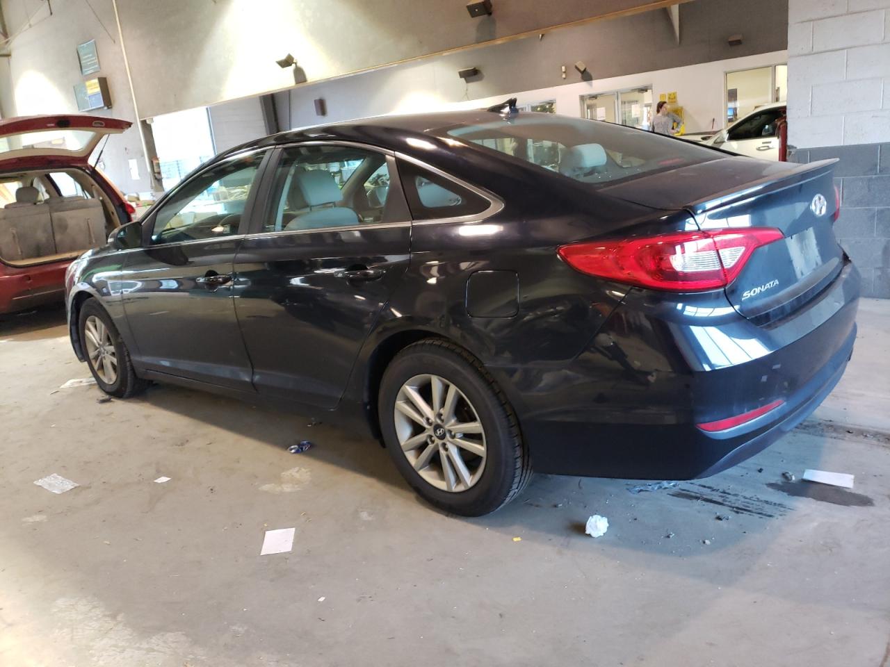 Изображение 2 2016 HYUNDAI SONATA SE 2016 с VIN 5NPE24AF4GH374845