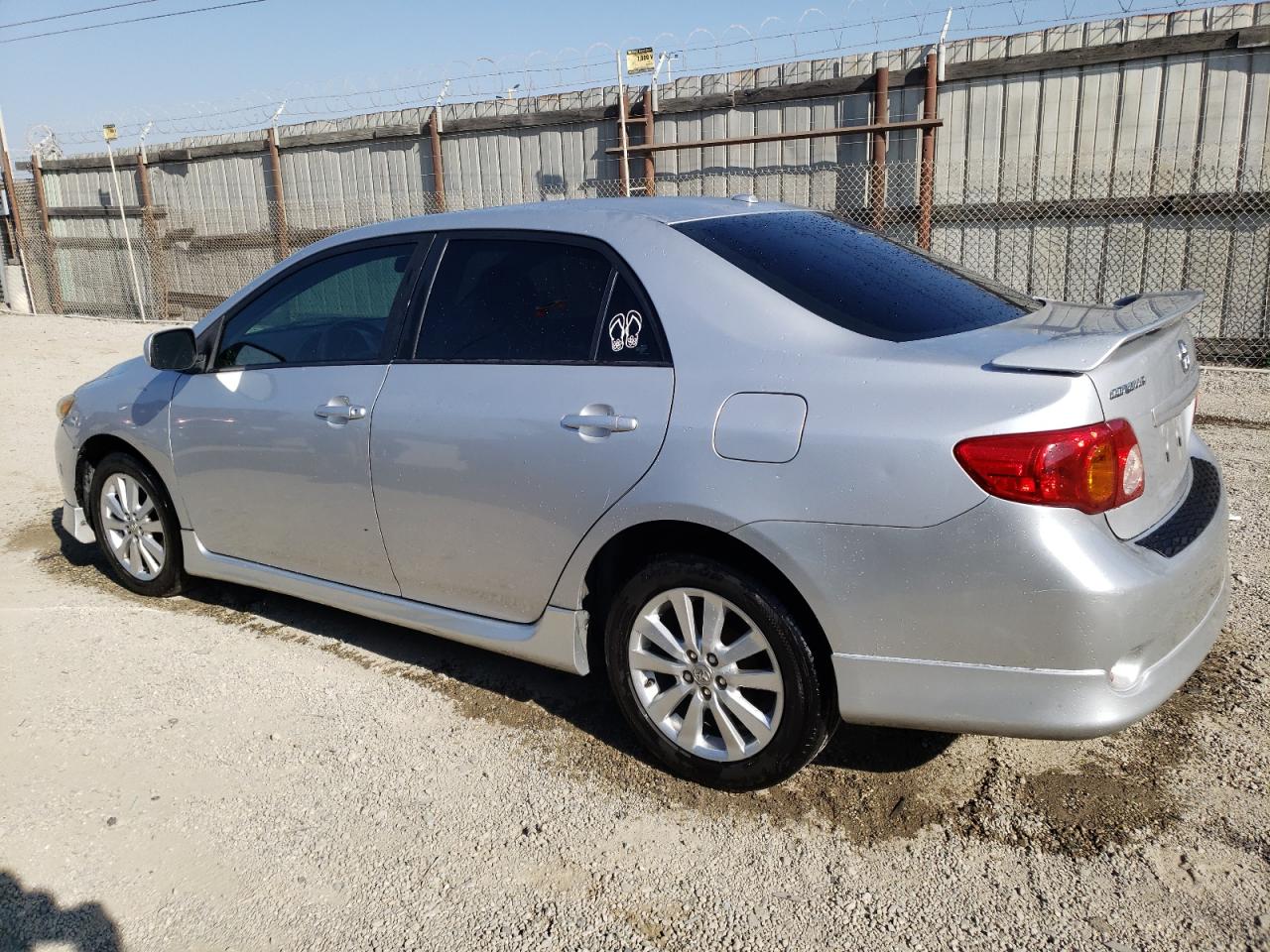 Obraz 2 z 2009 TOYOTA COROLLA BASE 2009 z VIN 1NXBU40E19Z035891
