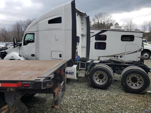 Image 3 of 2019 KENWORTH CONSTRUCTION T680 2019 with VIN 1XKYDP9X2KJ241642