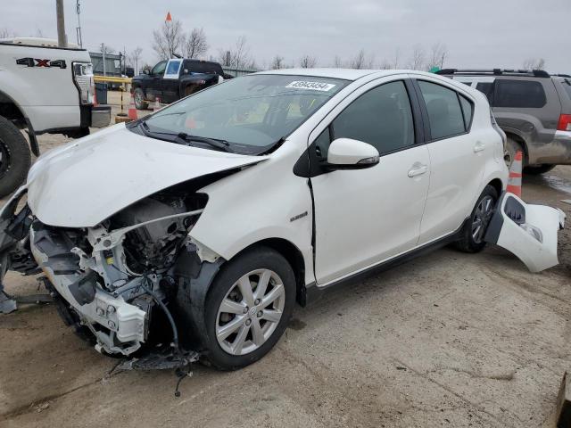 Изображение 1 2017 TOYOTA PRIUS C  2017 с VIN JTDKDTB37H1596509