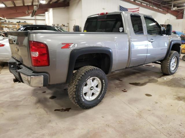 Obraz 3 z 2007 CHEVROLET SILVERADO K1500 2007 z VIN 1GCEK19087Z573792