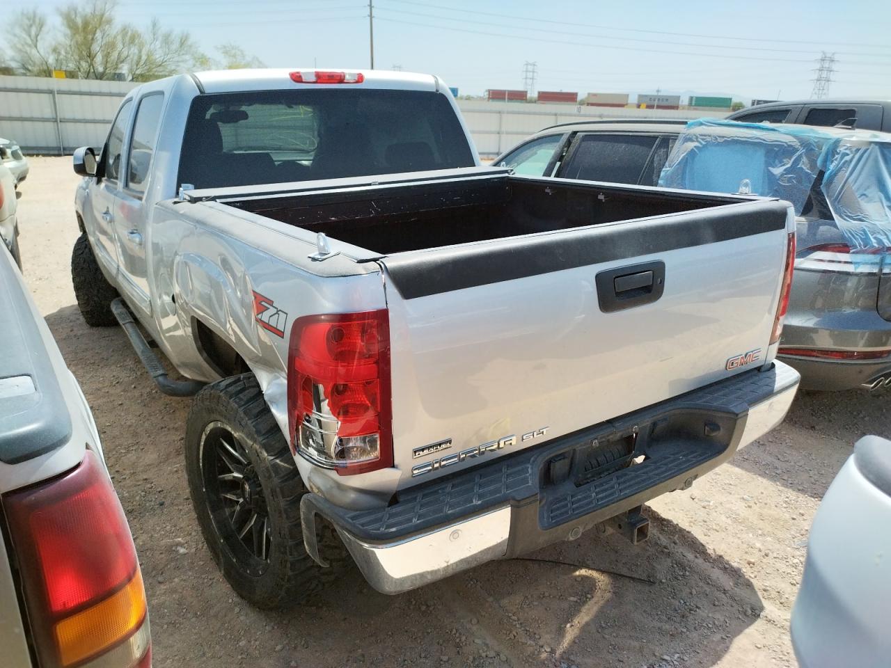 Изображение 3 2010 GMC SIERRA C1500 SLT 2010 с VIN 3GTRCWE07AG135600