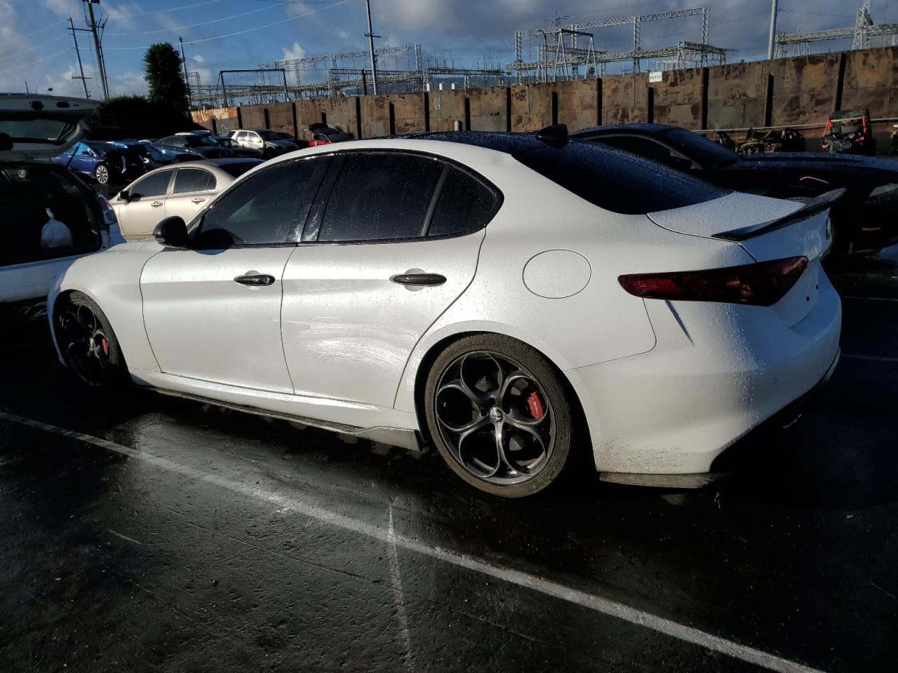 Image 2 of 2017 ALFA ROMEO GIULIA TI 2017 with VIN ZARFAECNXH7561925