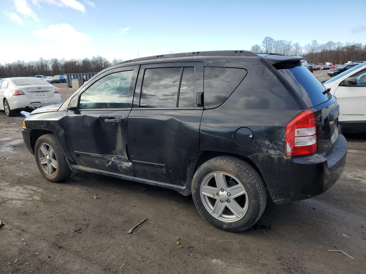 Obraz 2 z 2010 JEEP COMPASS SPORT 2010 z VIN 1J4NT1FAXAD624699