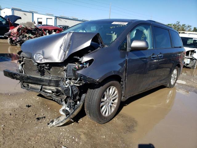 Obraz 2015 TOYOTA SIENNA XLE 2015