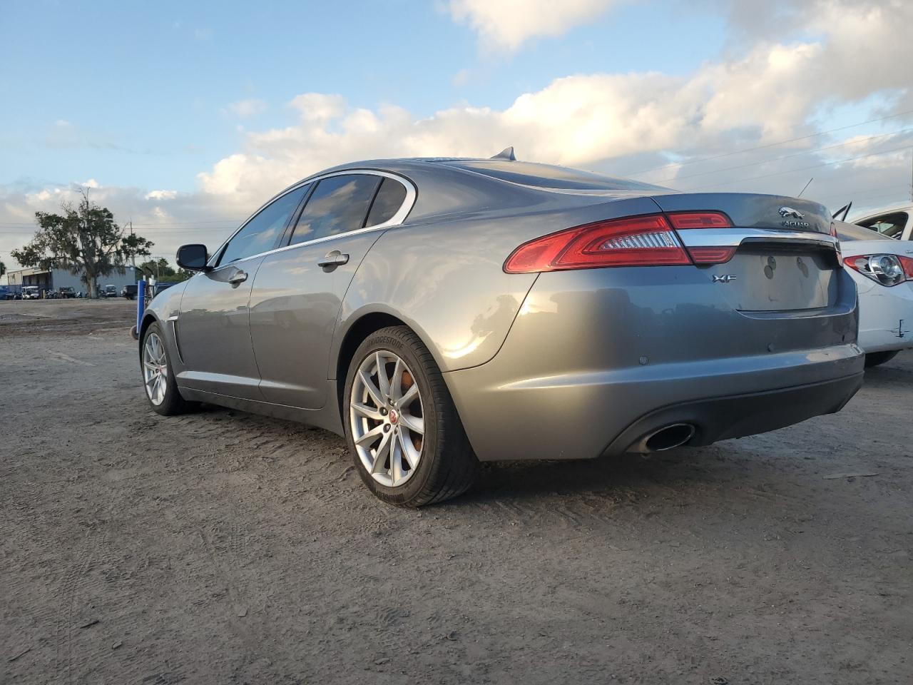 Image 2 of 2014 JAGUAR XF  2014 with VIN SAJWA0ES5EPU18135