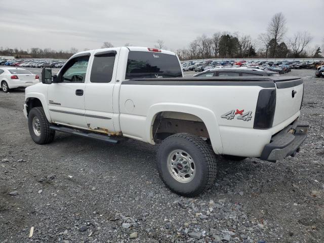 Image 2 of 2004 GMC SIERRA K2500 HEAVY DUTY 2004 with VIN 1GTHK29124E215165