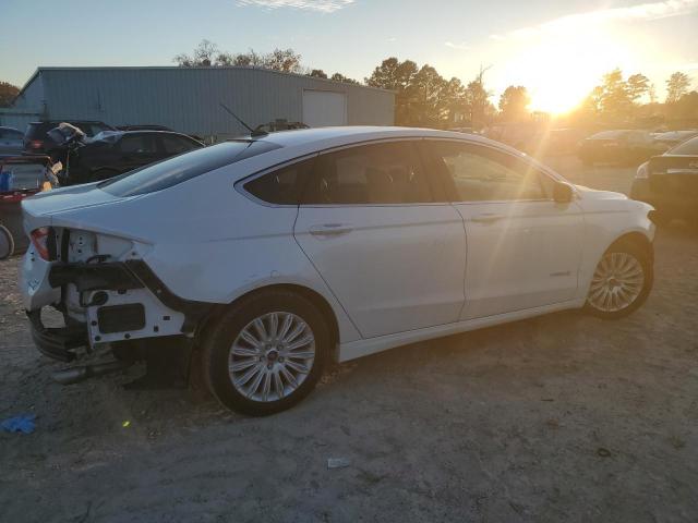 Image 3 of 2014 FORD FUSION SE HYBRID 2014 with VIN 3FA6P0LU9ER145376
