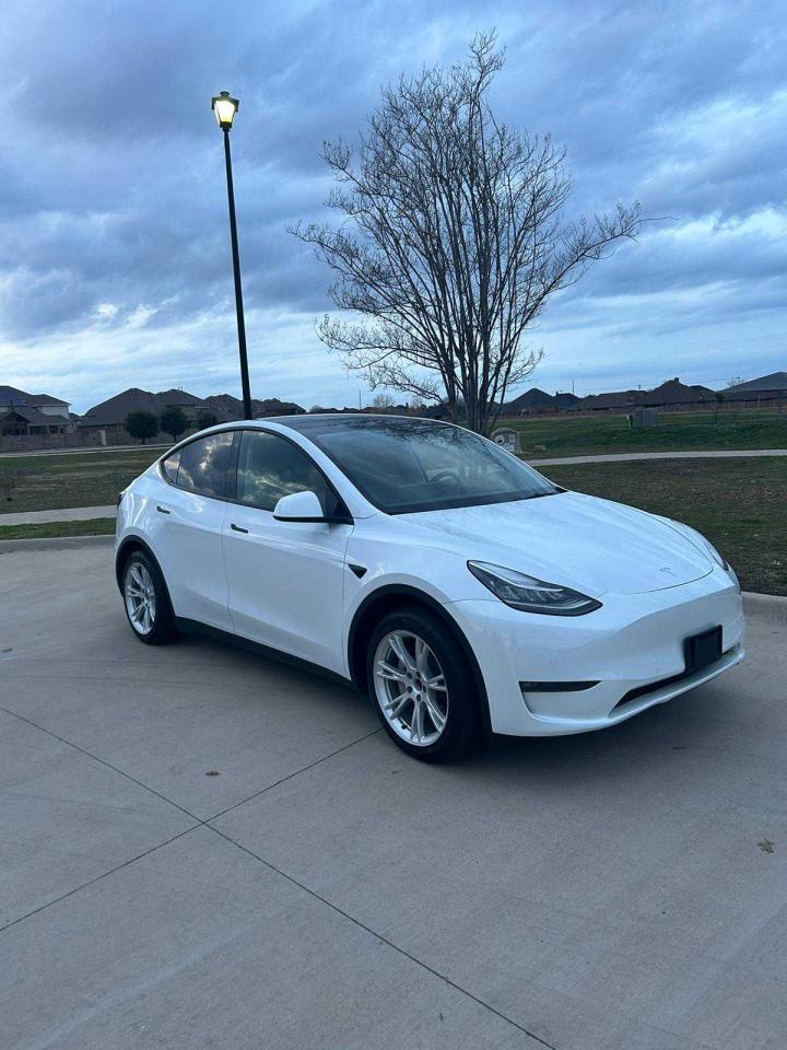 Image 1 of 2022 TESLA MODEL Y  2022 with VIN 7SAYGAEE0NF315854