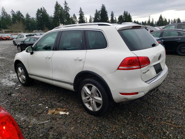 Image 2 of 2014 VOLKSWAGEN TOUAREG V6 TDI 2014 with VIN WVGEP9BP0ED010281