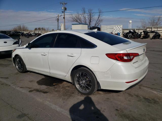 Obraz 2 z 2015 HYUNDAI SONATA SE 2015 z VIN 5NPE24AF4FH241792