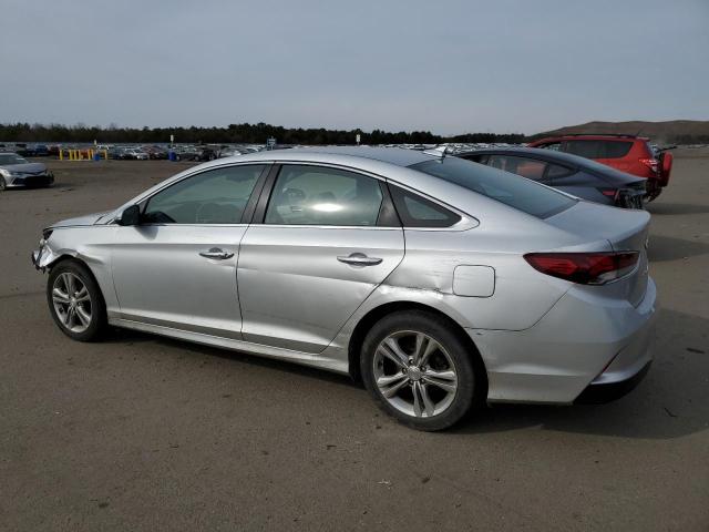 Obraz 2 z 2018 HYUNDAI SONATA SPORT 2018 z VIN 5NPE34AF4JH713950