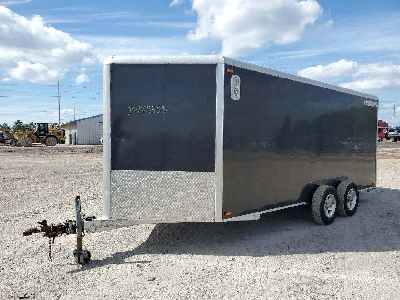 Image 2 of 2007 TRAIL KING ENCLOSED 2007 with VIN 1YGAE24237B036097