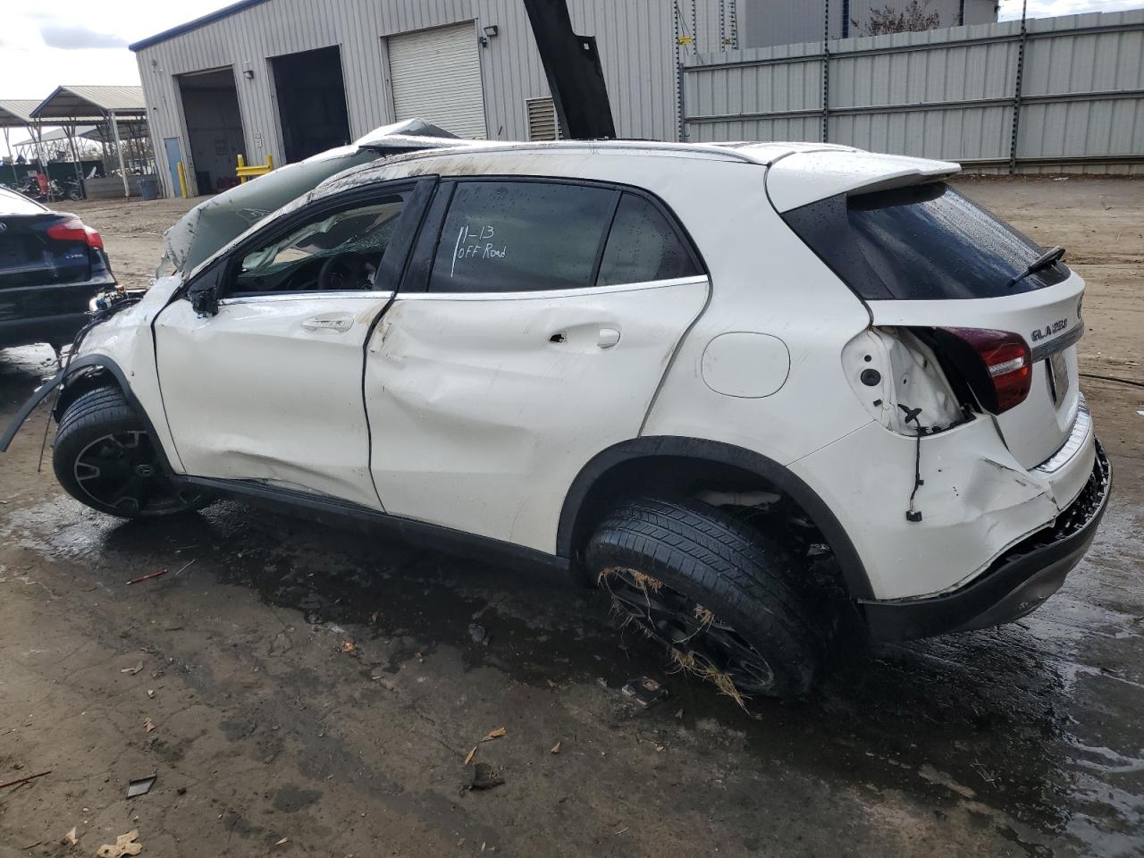 Изображение 2 2019 MERCEDES-BENZ GLA 250 2019 с VIN WDCTG4EBXKU001107