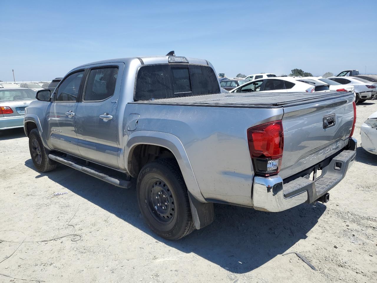 Изображение 2 2019 TOYOTA TACOMA DOUBLE CAB 2019 с VIN 5TFAZ5CN0KX077105