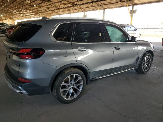 Obraz 3 z 2024 BMW X5 XDRIVE40I 2024 z VIN 5UX23EU02R9S89042
