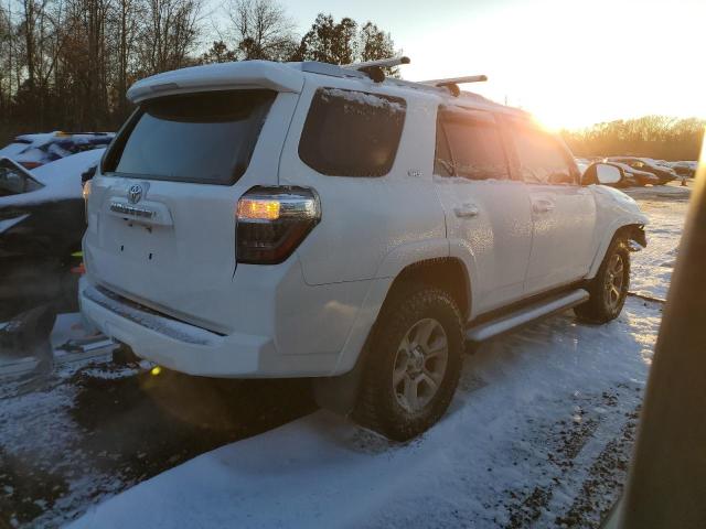 Изображение 3 2018 TOYOTA 4RUNNER SR5/SR5 PREMIUM 2018 с VIN JTEBU5JR5J5491253