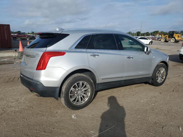 Obraz 3 z 2017 CADILLAC XT5 LUXURY 2017 z VIN 1GYKNBRS6HZ215362