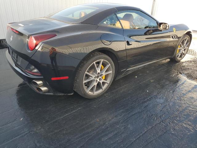 Image 3 of 2014 FERRARI CALIFORNIA  2014 with VIN ZFF65TJAXE0198101