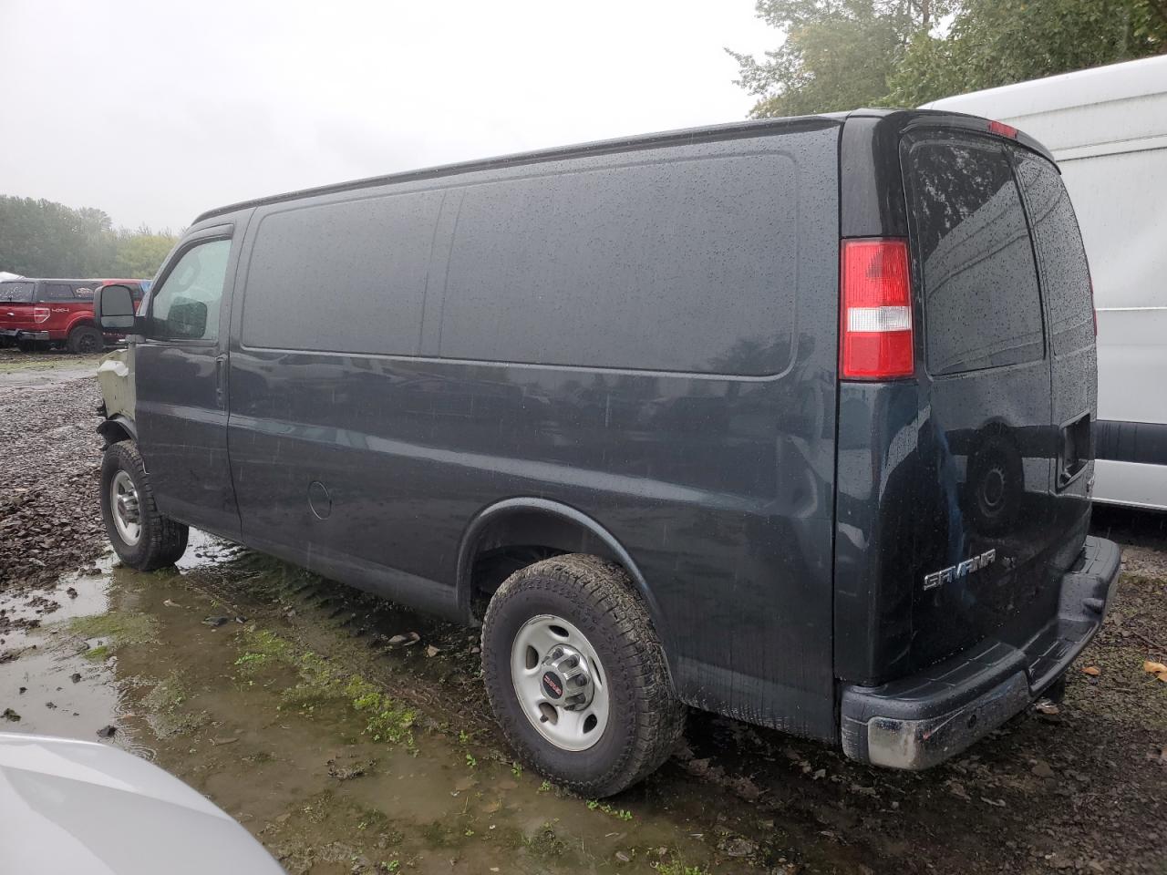 Obraz 2 z 2017 GMC SAVANA G2500 2017 z VIN 1GTW7AFFXH1338034