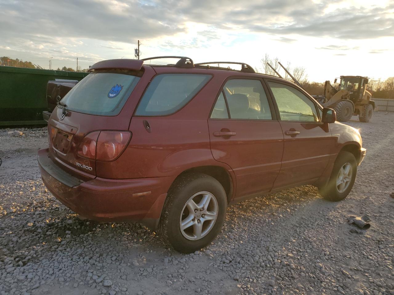 Image 3 of 1999 LEXUS RX 300 1999 with VIN JT6HF10U3X0034798