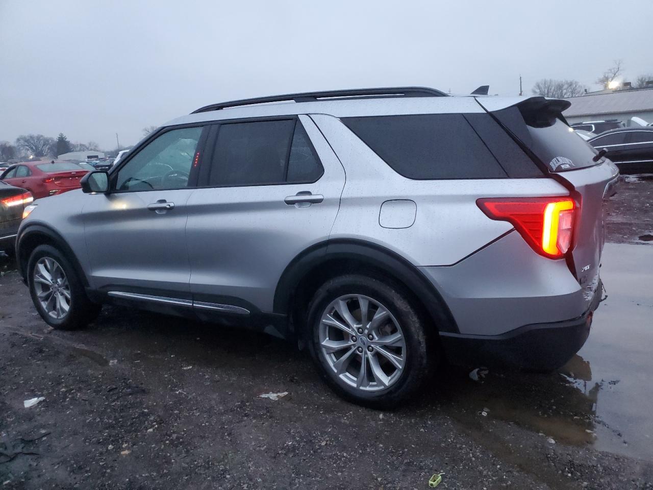 Image 2 of 2021 FORD EXPLORER XLT 2021 with VIN 1FMSK8DH2MGC28852