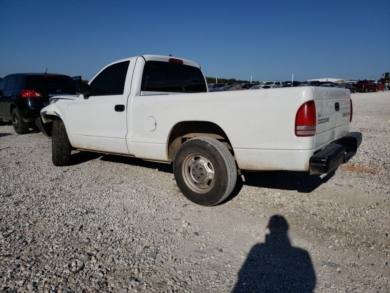 Image 2 of 2004 DODGE DAKOTA SXT 2004 with VIN 1D7FL16K14S653615