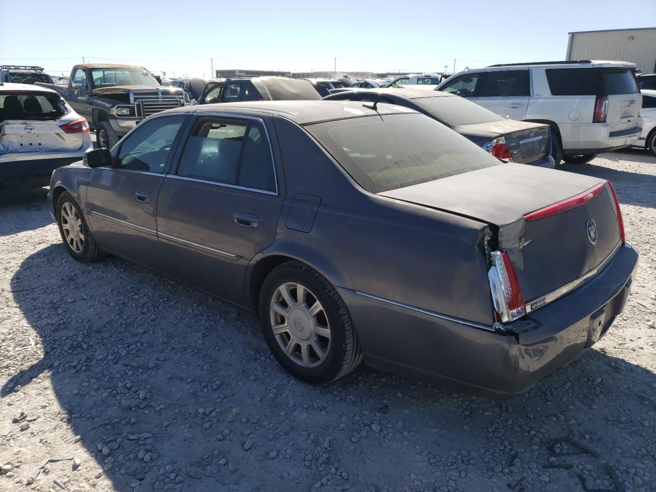 Image 2 of 2008 CADILLAC DTS  2008 with VIN 1G6KD57Y58U108465