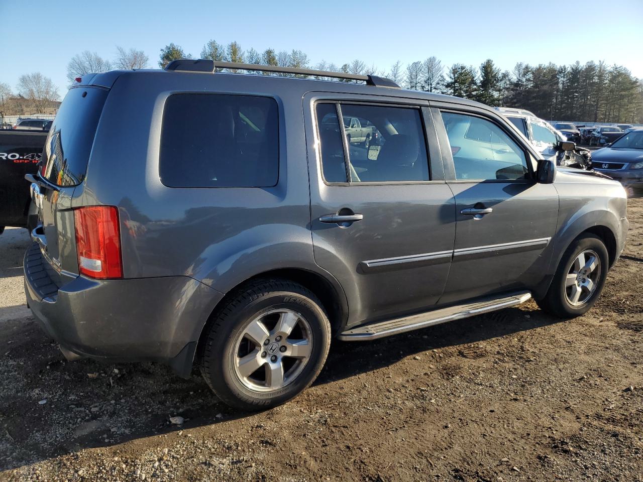 Изображение 3 2011 HONDA PILOT EXL 2011 с VIN 5FNYF4H67BB001832