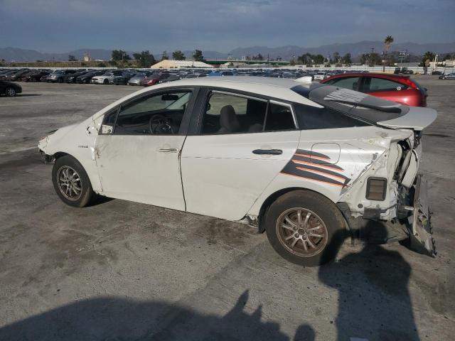 Изображение 2 2018 TOYOTA PRIUS  2018 с VIN JTDKBRFU5J3067114