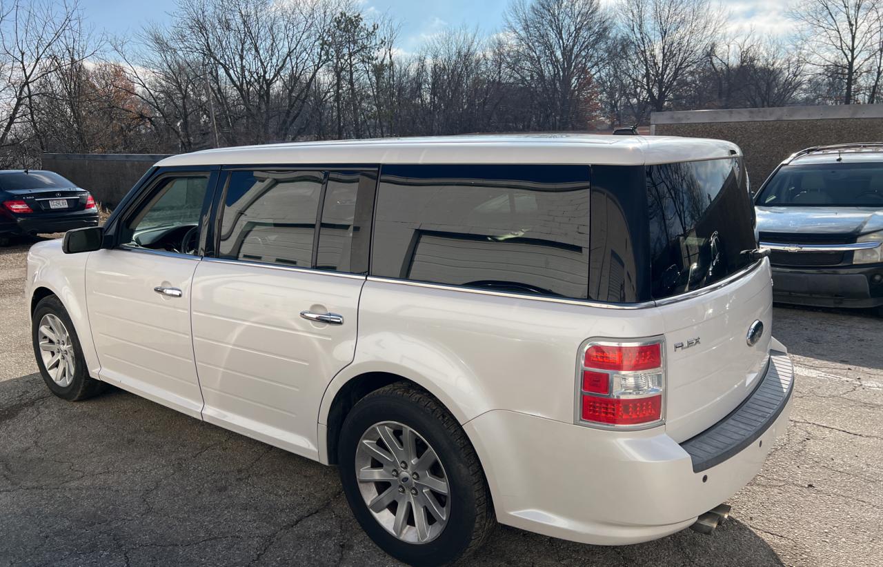 Image 3 of 2009 FORD FLEX SEL 2009 with VIN 2FMDK52C19BA04632