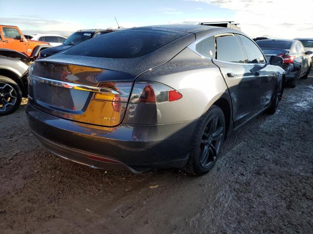 Obraz 3 z 2015 TESLA MODEL S 85D 2015 z VIN 5YJSA1H2XFFP72971