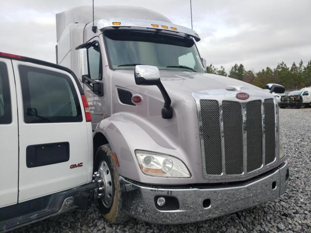 Изображение 2019 PETERBILT 579  2019