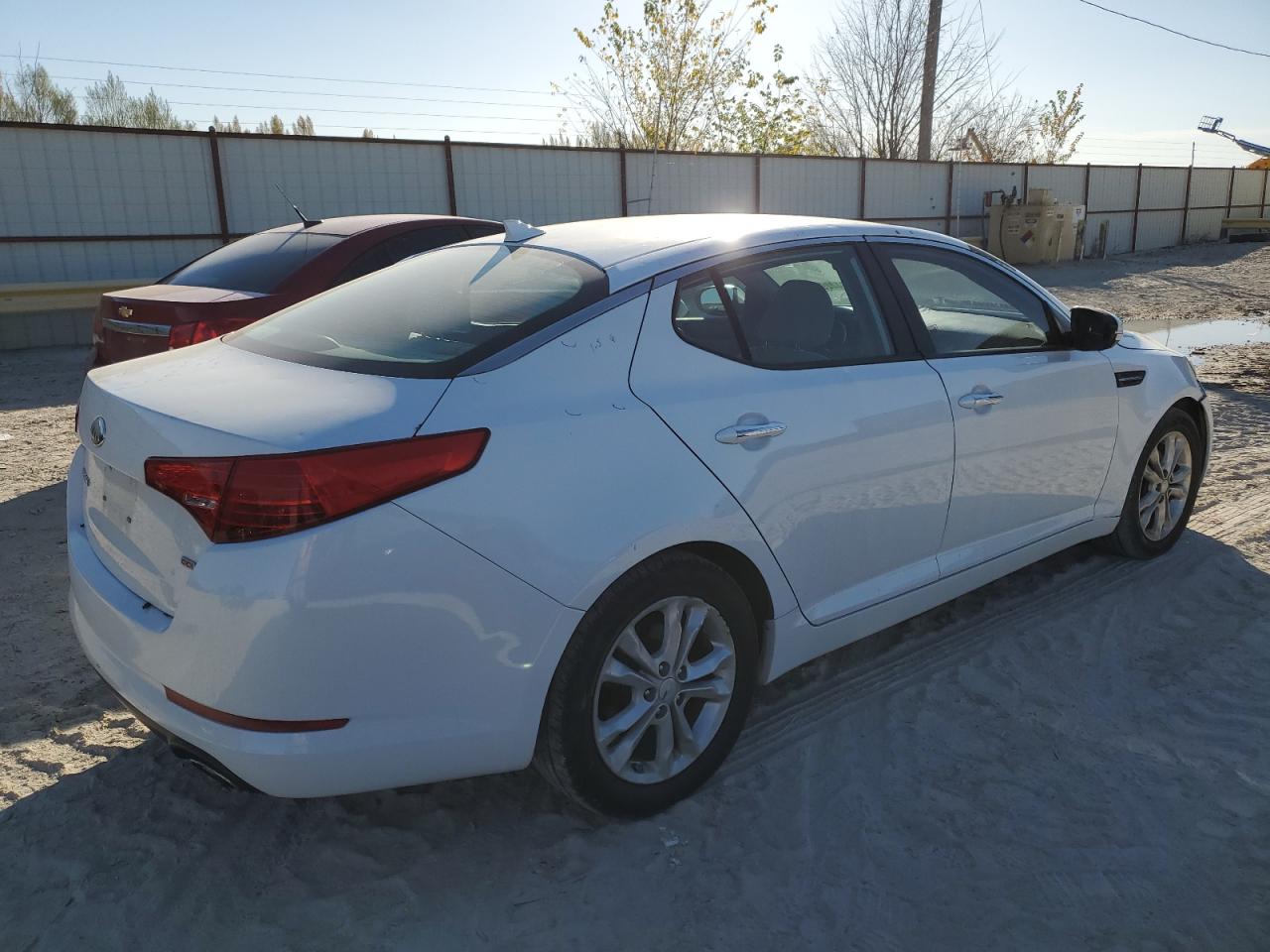 Image 3 of 2013 KIA OPTIMA LX 2013 with VIN 5XXGM4A7XDG222510