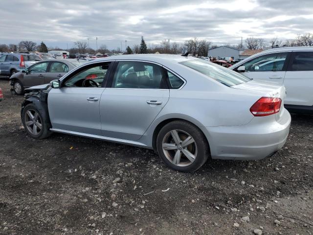 Изображение 2 2015 VOLKSWAGEN PASSAT S 2015 с VIN 1VWAT7A35FC078078