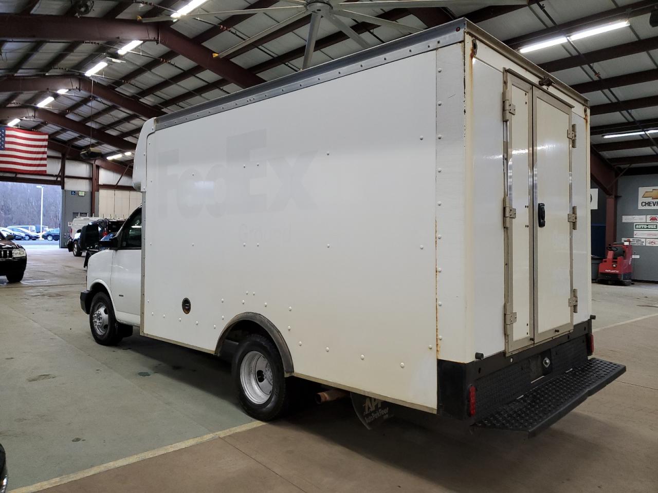 Изображение 2 2019 GMC SAVANA CUTAWAY G3500 2019 с VIN 7GZ37RCG7KN000480