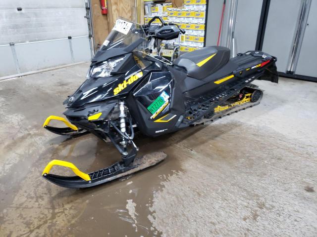 Изображение 2 2014 SKI DOO RENEGADE 2014 с VIN 2BPSUGEB7EV000386