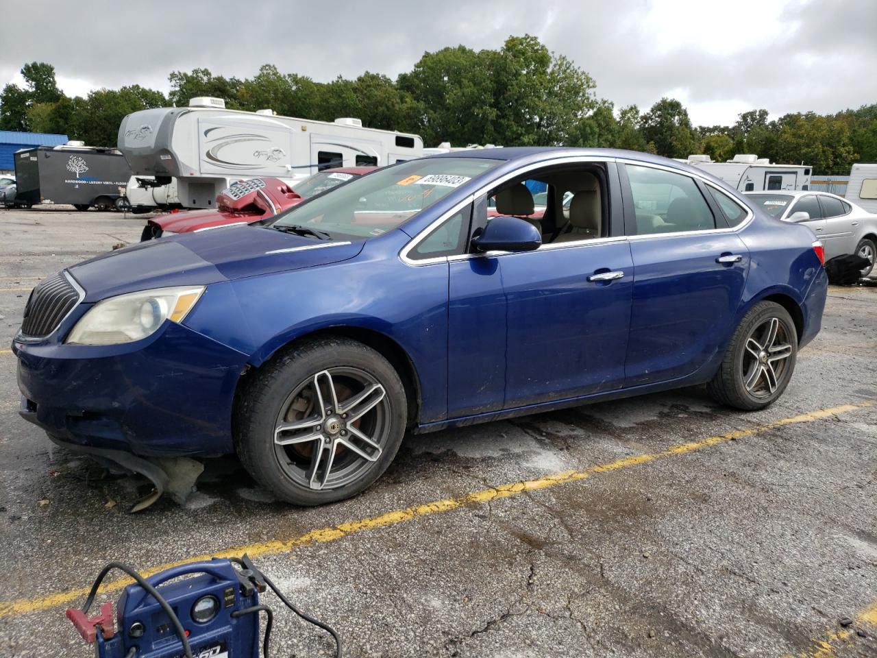 Изображение 1 2013 BUICK VERANO  2013 с VIN 1G4PP5SK2D4217727