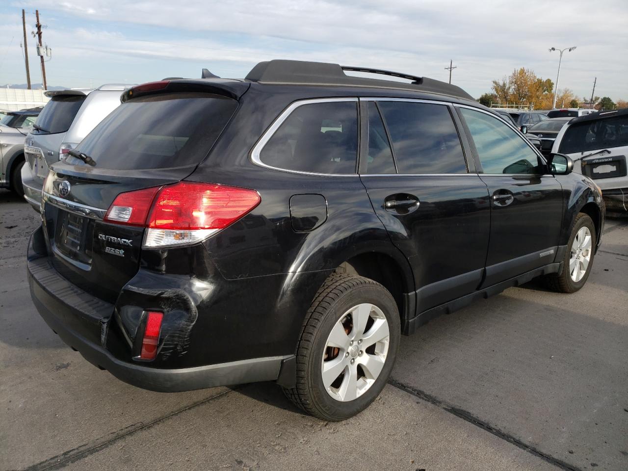 Obraz 3 z 2011 SUBARU OUTBACK 2.5I LIMITED 2011 z VIN 4S4BRBKC9B3361032