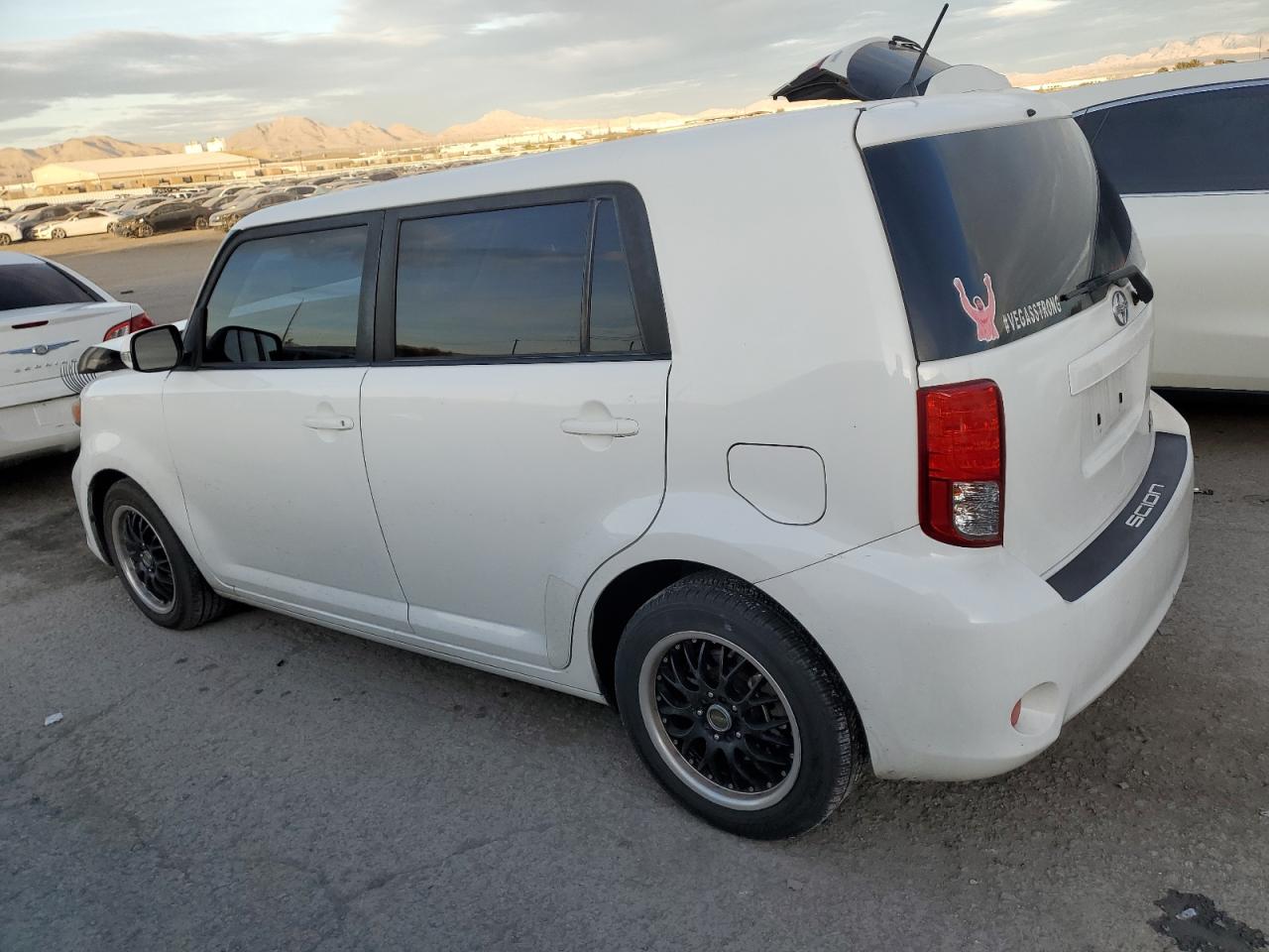 Изображение 2 2011 TOYOTA SCION XB 2011 с VIN JTLZE4FE5B1138668